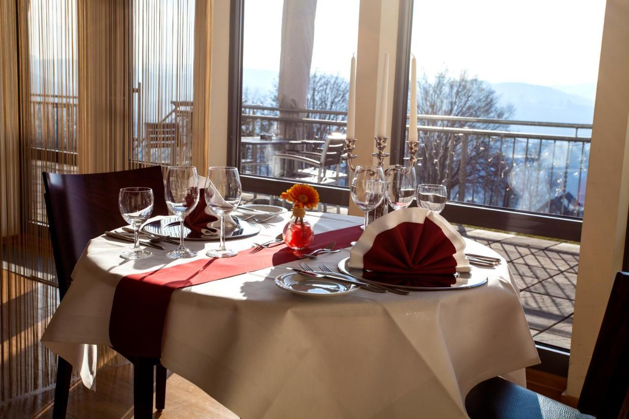Phoenix Hotel Bergneustadt Esterno foto