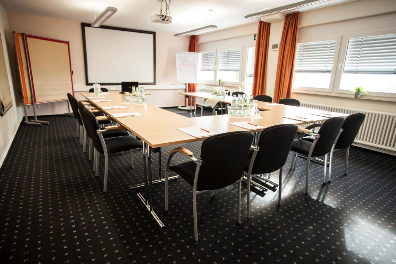 Phoenix Hotel Bergneustadt Esterno foto