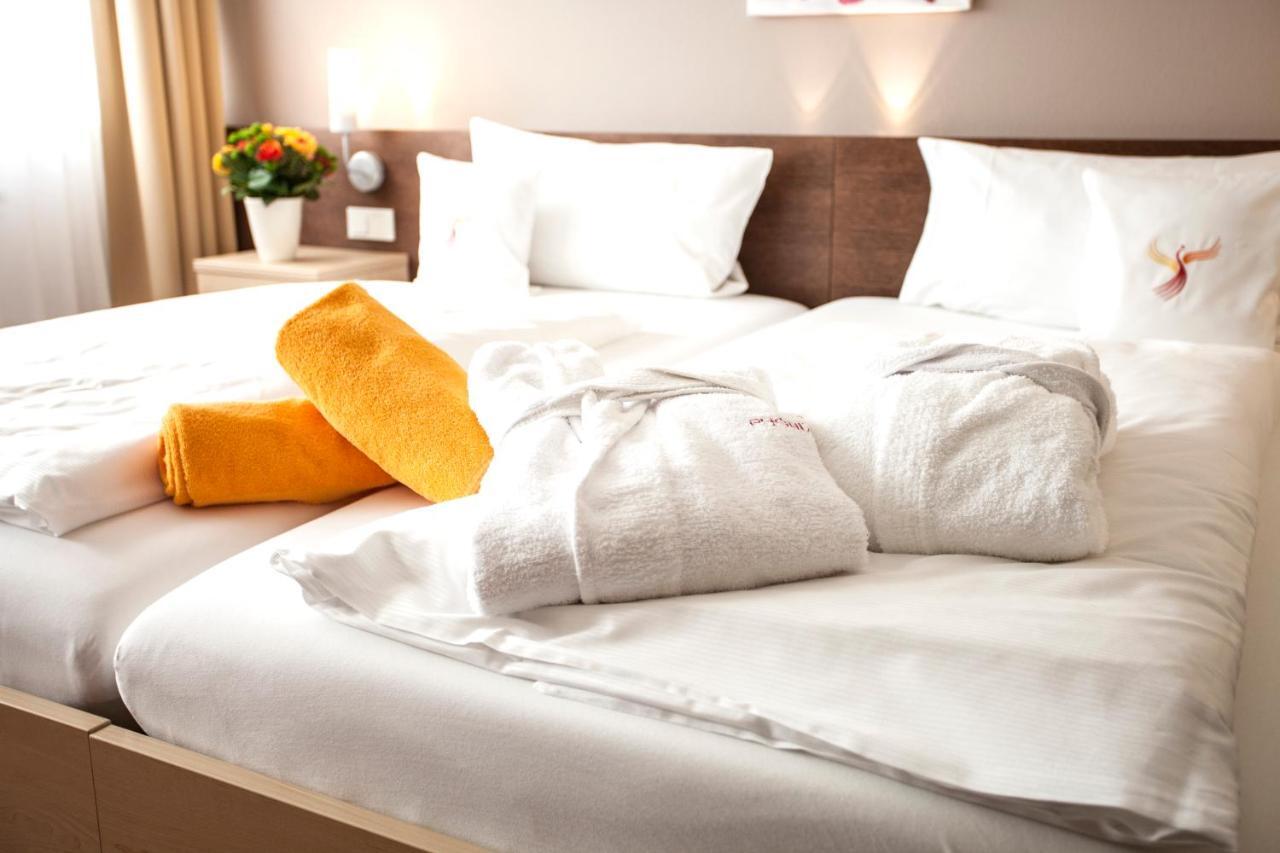 Phoenix Hotel Bergneustadt Esterno foto
